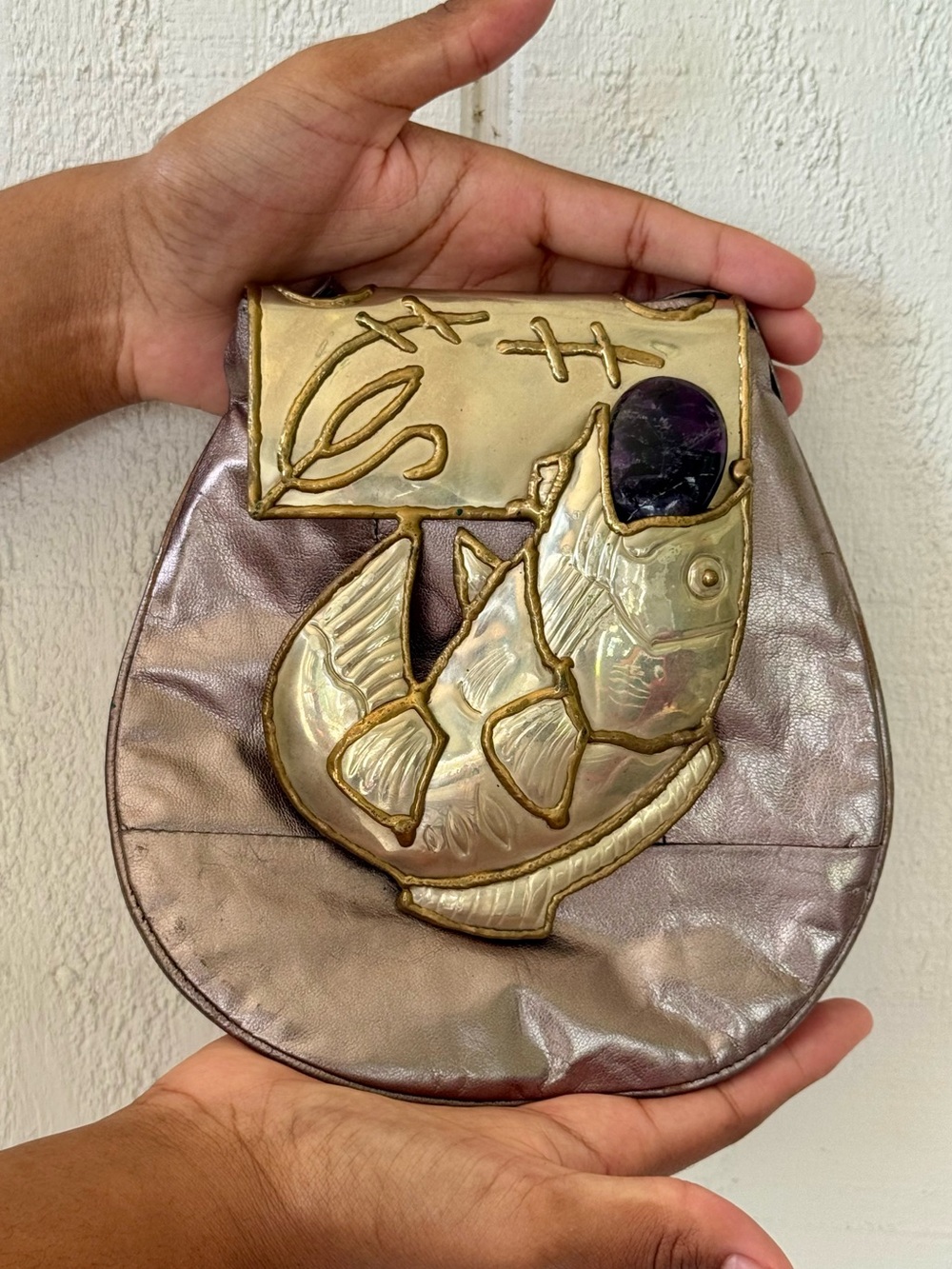Vtg 70s Brutalist Sculptural Brass Fish Pewter Gemstone Leather Crossbody Bag